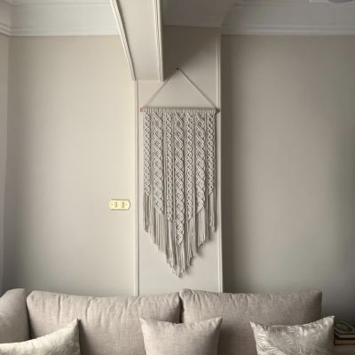 عليقة مكرمية 