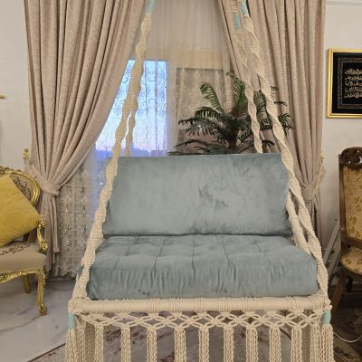 مرجيحة مكرمية