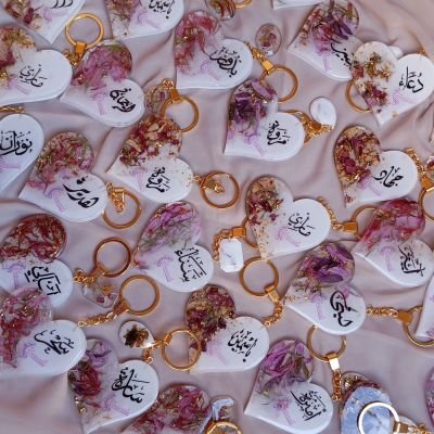 ميدالية ريزن بالورد المجفف