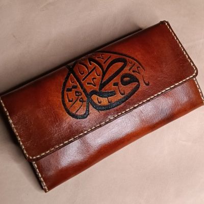 بروتفيه حريمى بالاسم