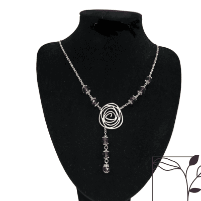 Chain of crystal purple colour 