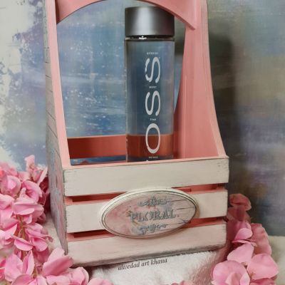 منظم زجاجات الماء والعصير