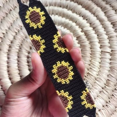 أساور الصداقة 'عباد شمس'