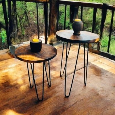 طاولات جانبية 