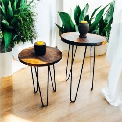 طاولات جانبية 