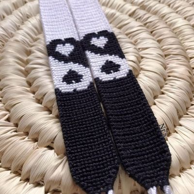 أساور الصداقة 