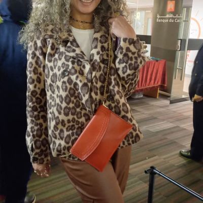 شنطه حريمى جلد طبيعى هاندميد 