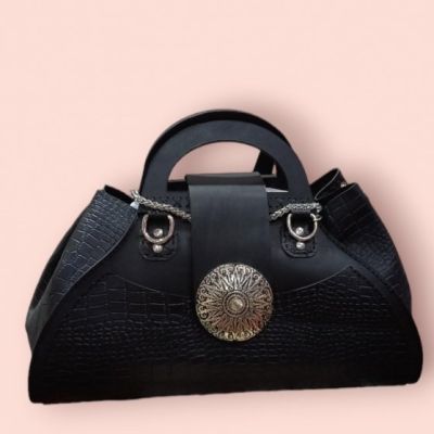 شنطةجلد طبيعي