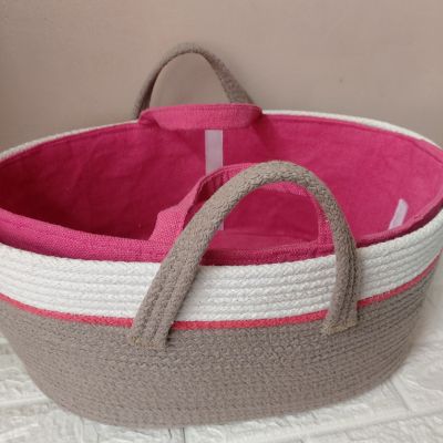 باسكت بيضاوى منظم لمستلزمات واغراض البيبى 