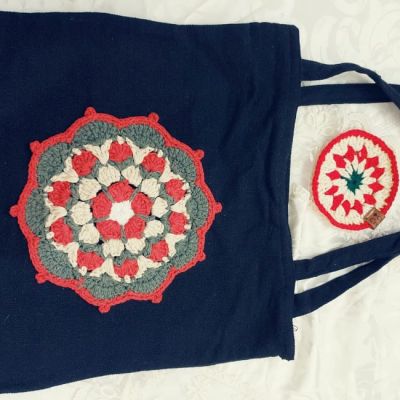 توت باج كروشيه 