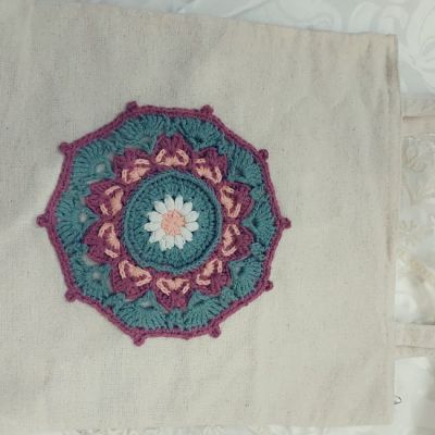 توت باج كروشيه 