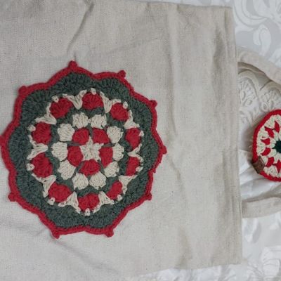 توت باج كروشيه 