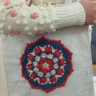 توت باج كروشيه 