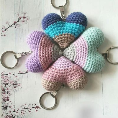 ميداليات كروشيه 