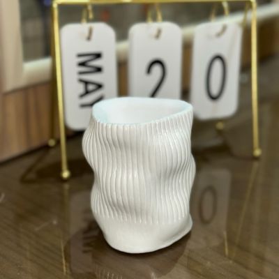 طقم تنظيم لمستحضرات التجميل والعطور وفرش الميك اب