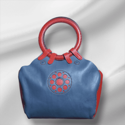 شنطه حريمى جلد طبيعى هاندميد 