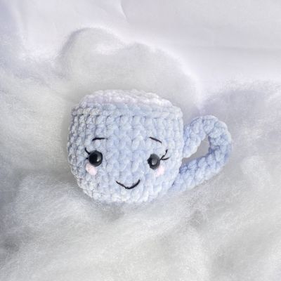 كوب قهوة قطيفة بالكروشيه