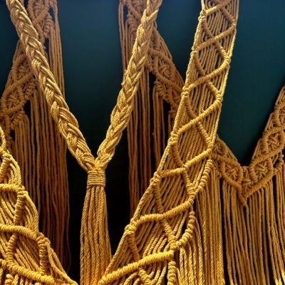 مكرميه للحائط 