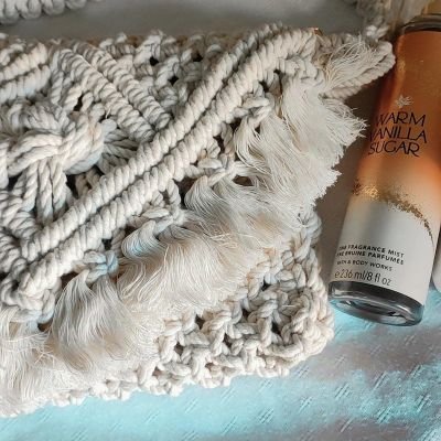 شنطه مكرمية 