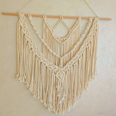 مكرمية معلقه للحائط 