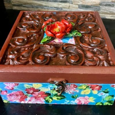 Blossom Elegance Flower Box