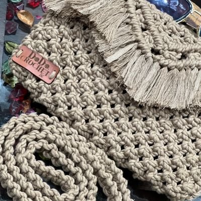 شنطه كروس مكرميه