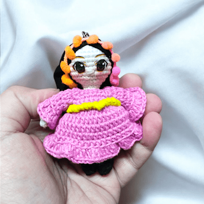 ميدالية فلاحة صغيرة 