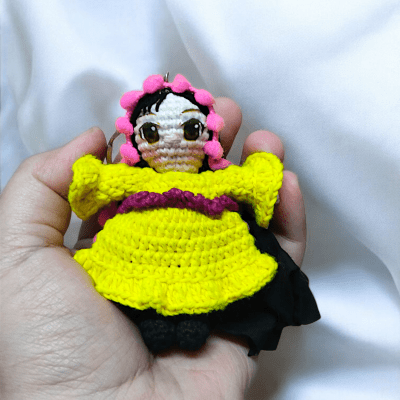 ميدالية فلاحة صغيرة