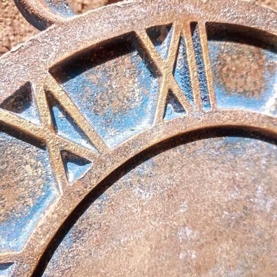 ساعه حائط بستايل عتيق