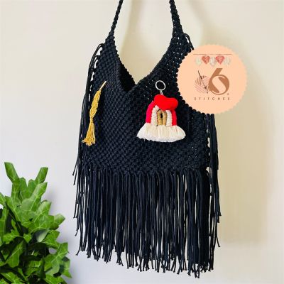 Trendy macrame bag 