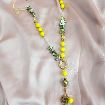 سلسله من الدهب الصينى الجولد من احجار العقيق وفواصل هيماتيت 