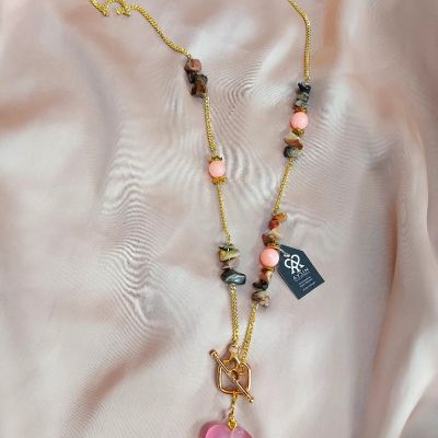 عقد من احجار  الجاسبر والعقيق