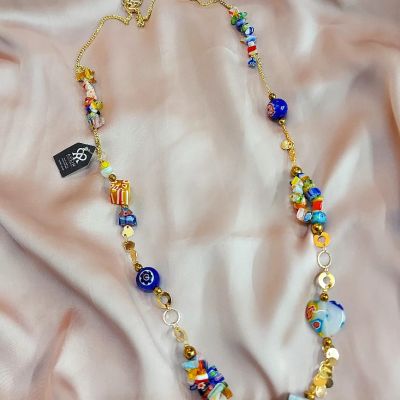 عقد من احجار المورانو بفواصل هيماتيت 