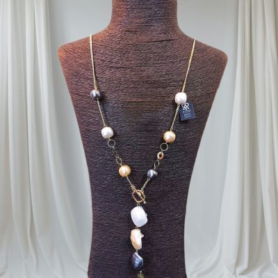 عقد من احجار اللولى  الشل بيرل 