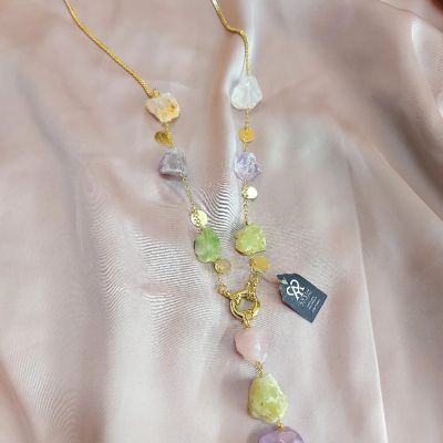 Necklace made of quartz stones.