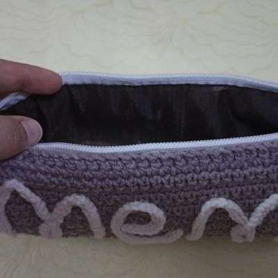 مقلمة كروشيه مخصصة بالاسم 