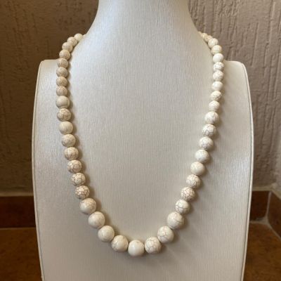 Simple Beauty necklace