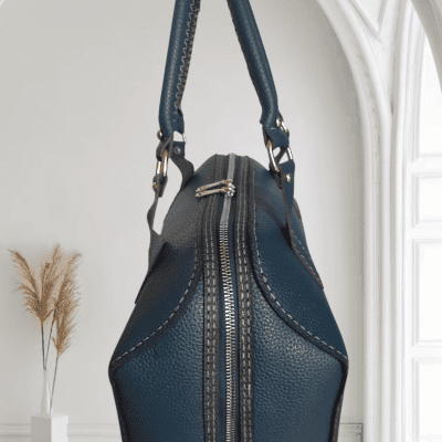 شنطه حريمى جلد طبيعى هاندميد 