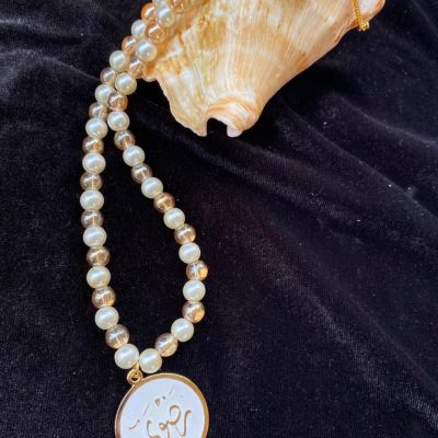 عقد الاناقة