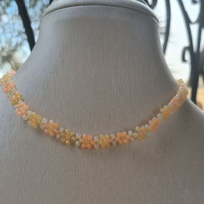 عقد زهرة اللؤلؤ