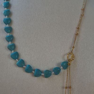 عقد نبضات القلب الفيروزية