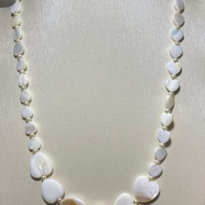 عقد قلوب الصدف