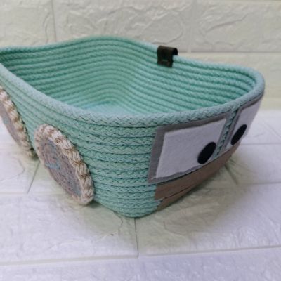 Organizing basket car shape 