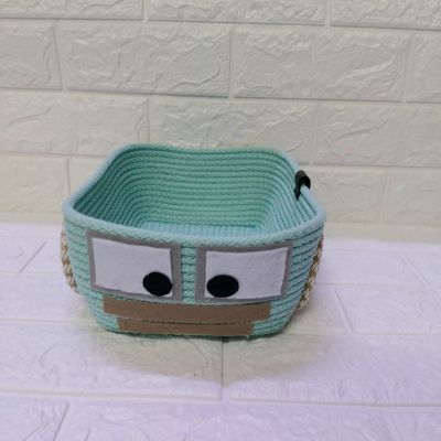 Organizing basket car shape 