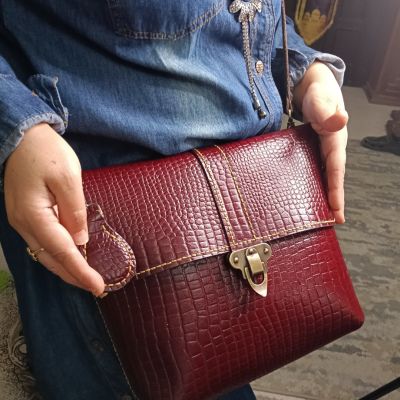 شنطة كروس جلد طبيعي 