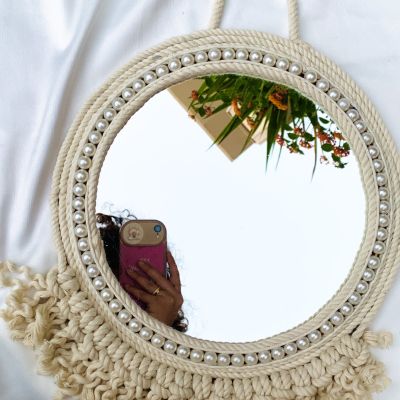 مراية مكرمية