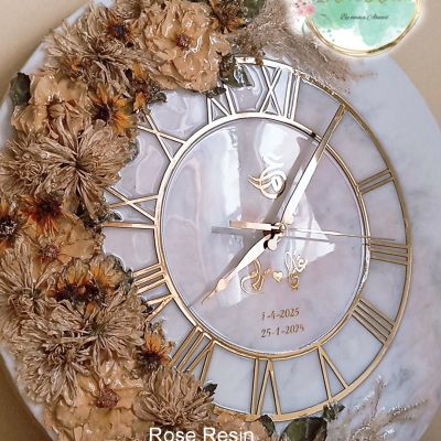 ساعة لحفظ الورد من الريزن 45 سم