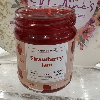 شمعة مربى الفراولة