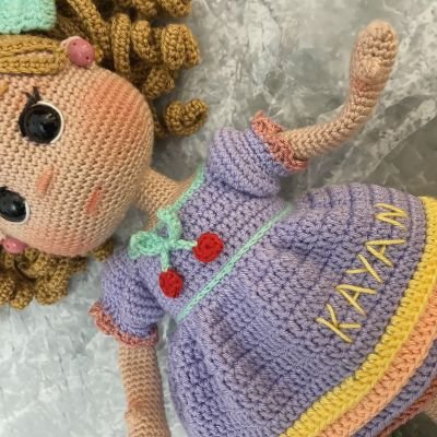 عروسة كاب كيك