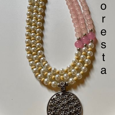 عقد ديكورستا